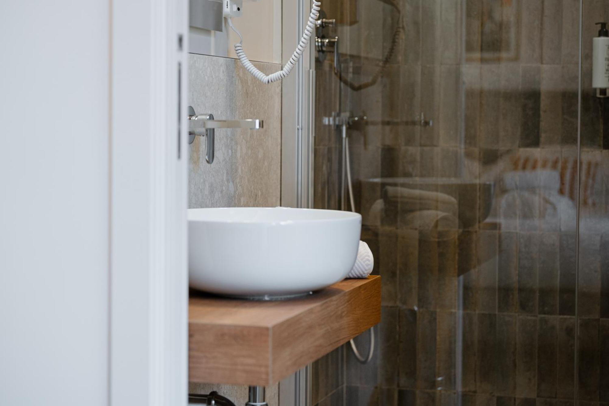 Be Your Home - Riviera Suites Civitavecchia Extérieur photo